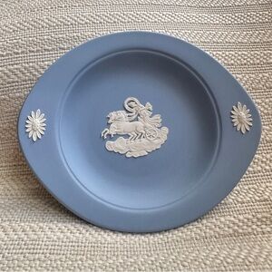 Wedgwood Jasperware Lavender Barlaston Tray Aurora Chariot Pale Blue Oval Dish